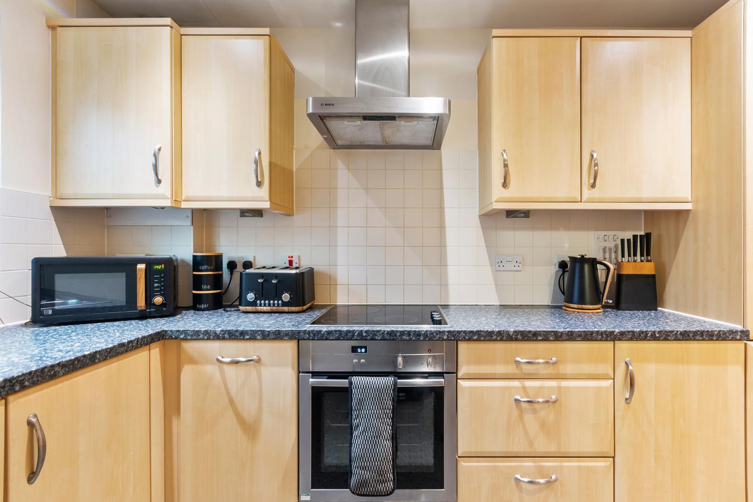 Merstham Sleeps9 Parking&Garage 17 Mins To Gatwick, 30 To London 빌라 외부 사진